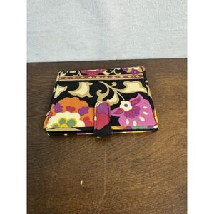 Vera Bradley Fabric Wallet (Bifold / Snap Closure)